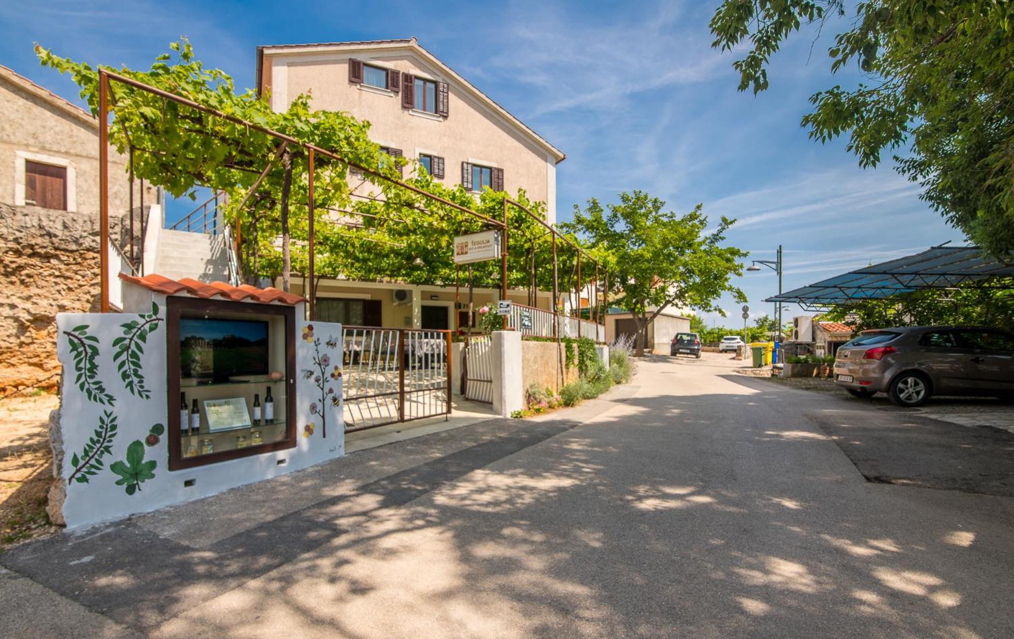 B&B Segulja Малинська Екстер'єр фото